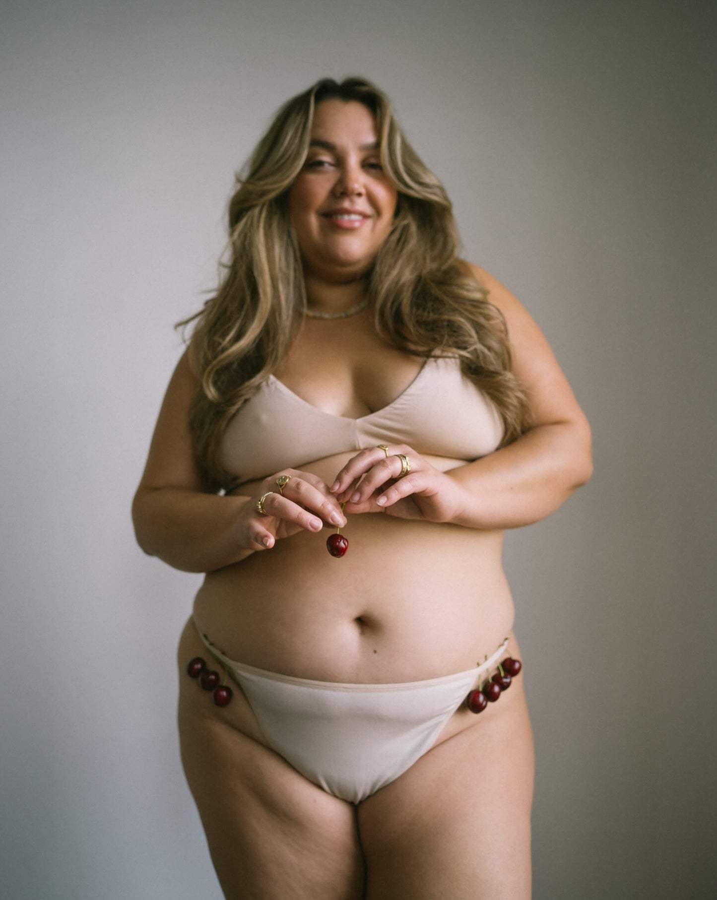 Beige | Model is wearing a size 3XL